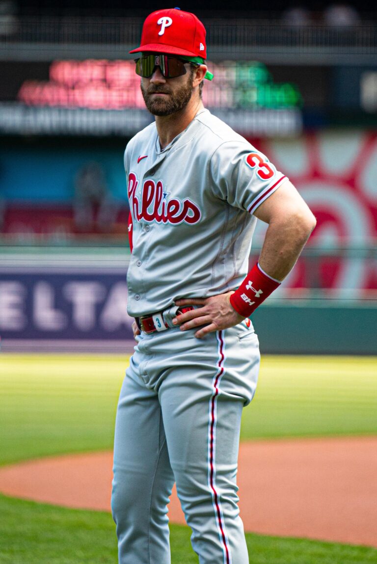 Philadelphia Phillies’ Bryce Harper Praises Los Angeles Sports Teams – Sports Illustrated