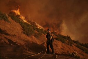 Wildfires have ravaged the LA area for a week. Is there an end in sight? – USA Today