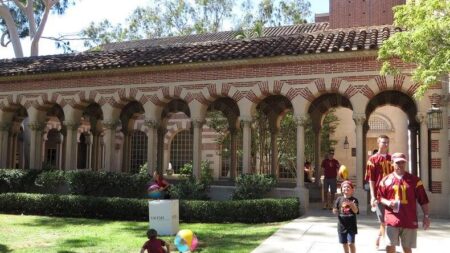 How Does University of Southern California Rank Among America’s Best Colleges? – U.S. News & World Report