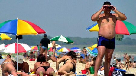 Some German tourists, fearing harassment or detention, are avoiding U.S. – Los Angeles Times