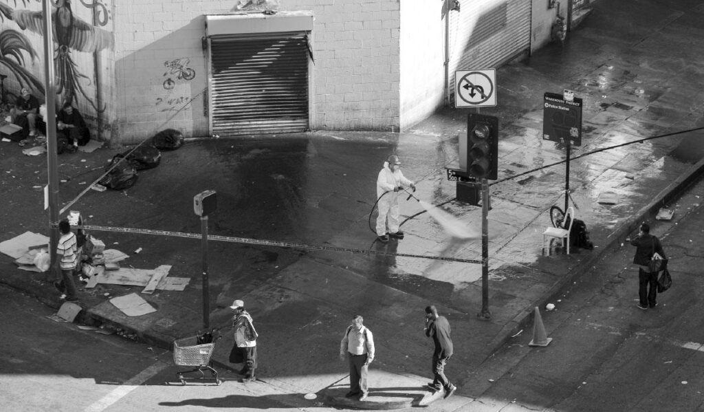 Skid Row’s toilet crisis: how a basic necessity became a political battle – The Guardian