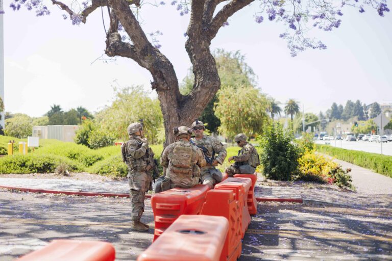 What happened Friday as Marines arrived in Westwood and U.S. cities braced for ‘No Kings’ protests – Los Angeles Times