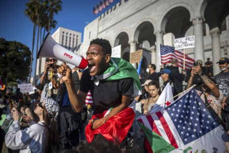 Cars On Fire, US National Guard On Roads: Los Angeles Protests Intensify – NDTV