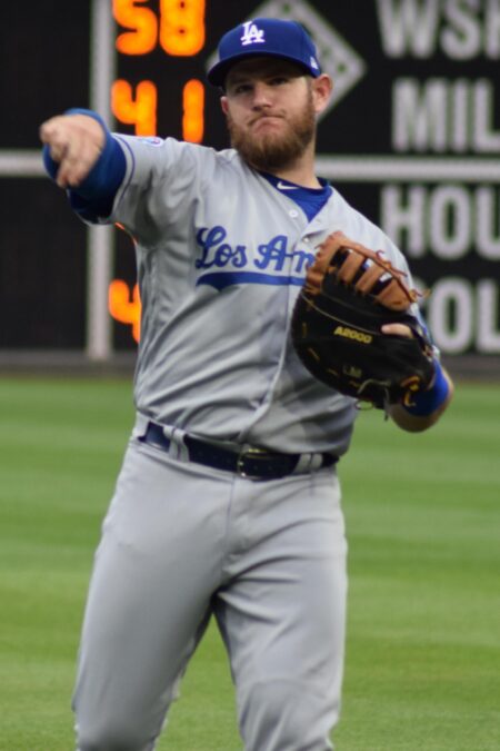Los Angeles Dodgers Veteran Max Muncy Clears 200 Career Home Runs in Blowout Win – Sports Illustrated