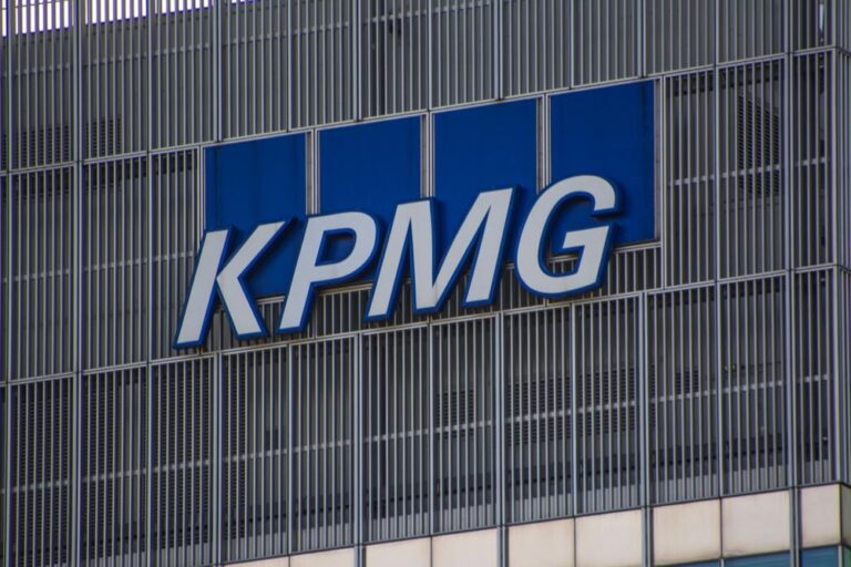 KPMG plans new US legal business under Arizona program – Reuters
