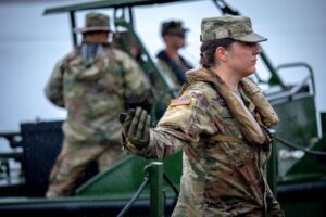 Appeals court temporarily blocks judge’s ruling to return control of National Guard to California – PBS