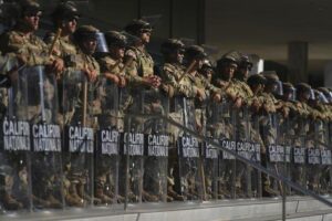 Troops and marines deeply troubled by LA deployment: ‘Morale is not great’ | Los Angeles Ice protests – The Guardian
