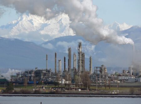 US refiners mull switch to alternative lighter crudes amid Trump tariff fears – Reuters