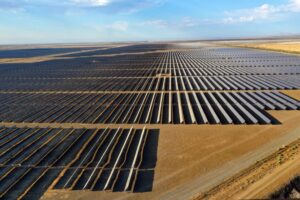 Commentary: California needs a little less farmland, a lot more solar power – Los Angeles Times