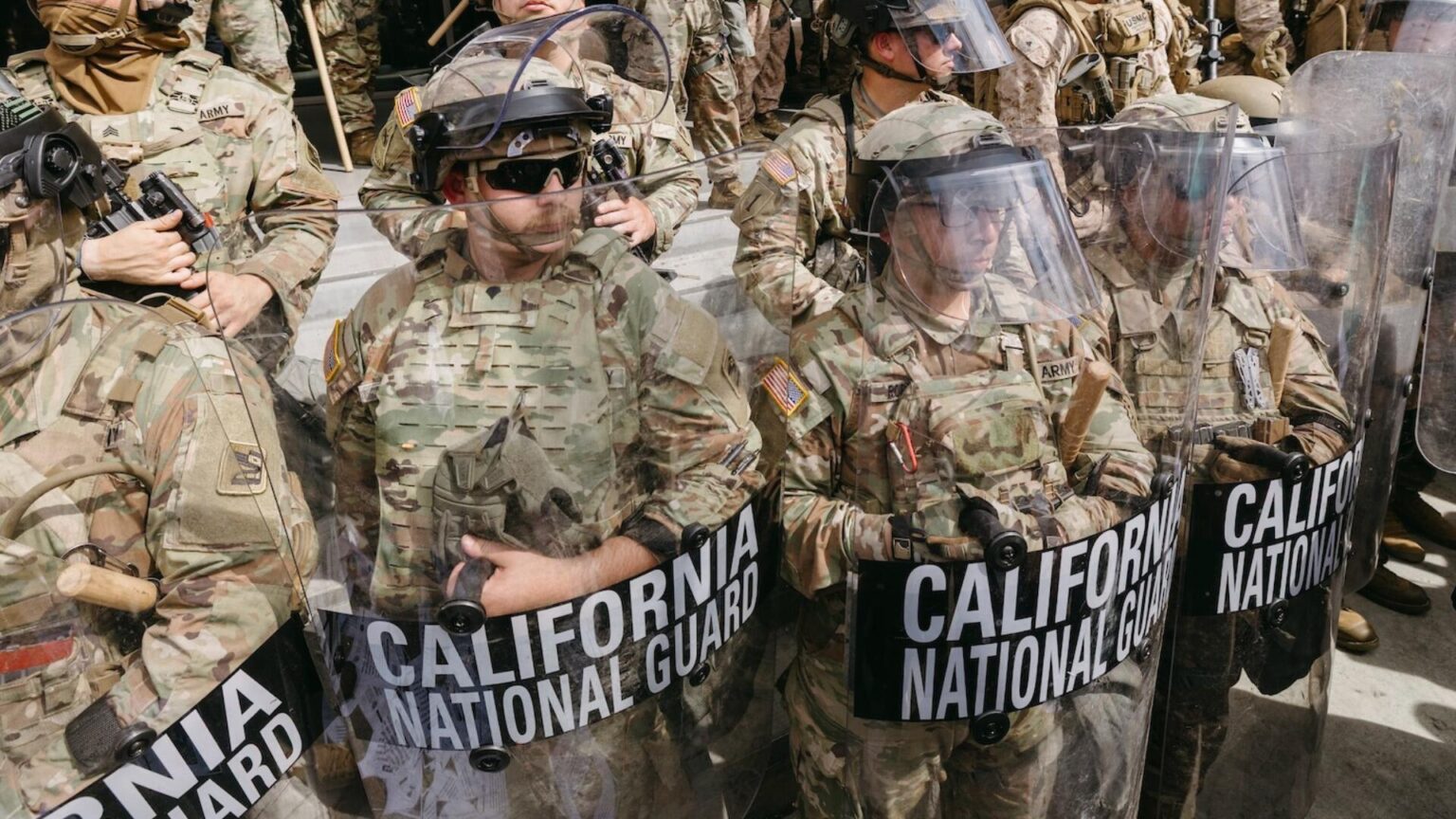 National Guard Use in Los Angeles in Doubt After Court Rulings – The New York Times