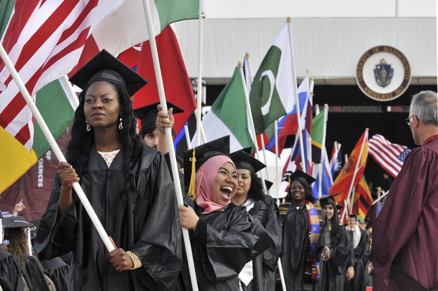Urgent deadline approaches for international college students fighting to stay in U.S. – Los Angeles Times