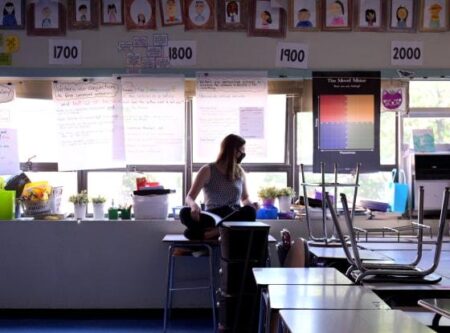 New York schools OK’d for in-person classes. Here’s where nation’s big districts stand on reopening. – USA Today