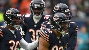 Chicago Bears at Los Angeles Chargers: Predictions, picks and odds for NFL Week 8 game – USA Today