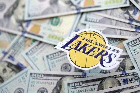 Los Angeles Lakers to be sold in historic deal: reports – BBC