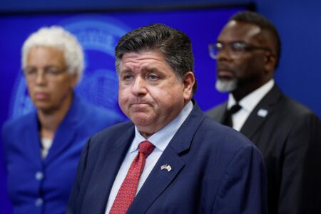 Pritzker Vows to Stop Trump From Sending National Guard to Chicago – WTTW