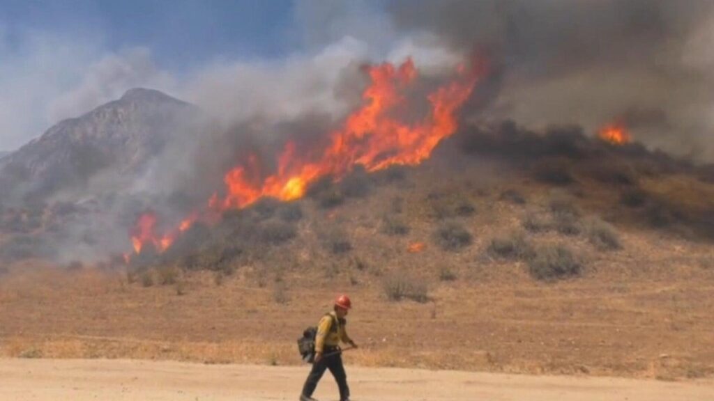 Canyon Fire prompts thousands of evacuations in California – BBC