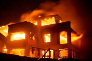 How many homes have burned in the Los Angeles wildfires so far? – USA Today