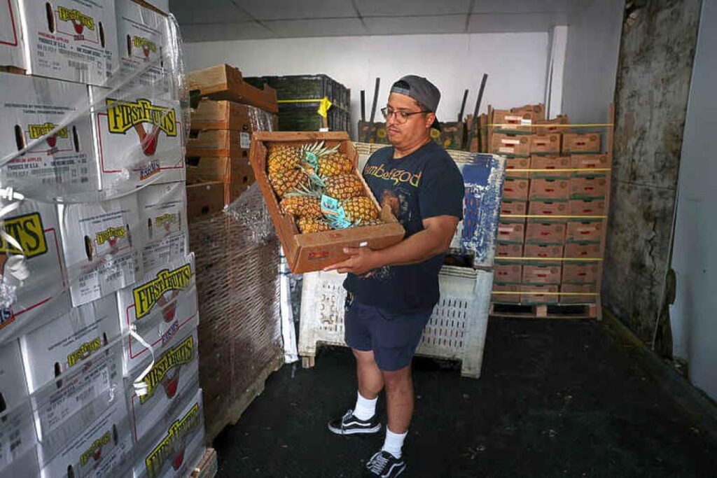 L.A. business owner says his wife, detained by ICE, had green card and passed citizenship exam – NBC News