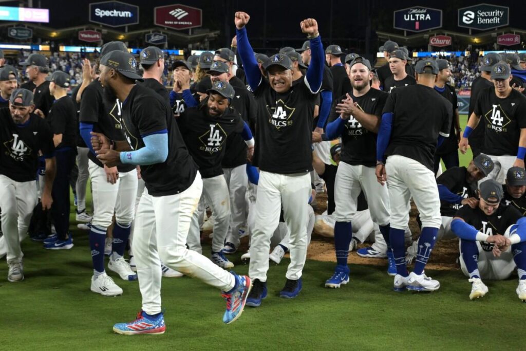 Dodgers Notes: NLCS Opponent Up in Air, Unfortunate Injury Update for Outfield, Shohei Ohtani Warning Sent – Sports Illustrated