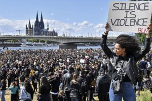 How would recent events in the US appear if they happened elsewhere? – The Guardian