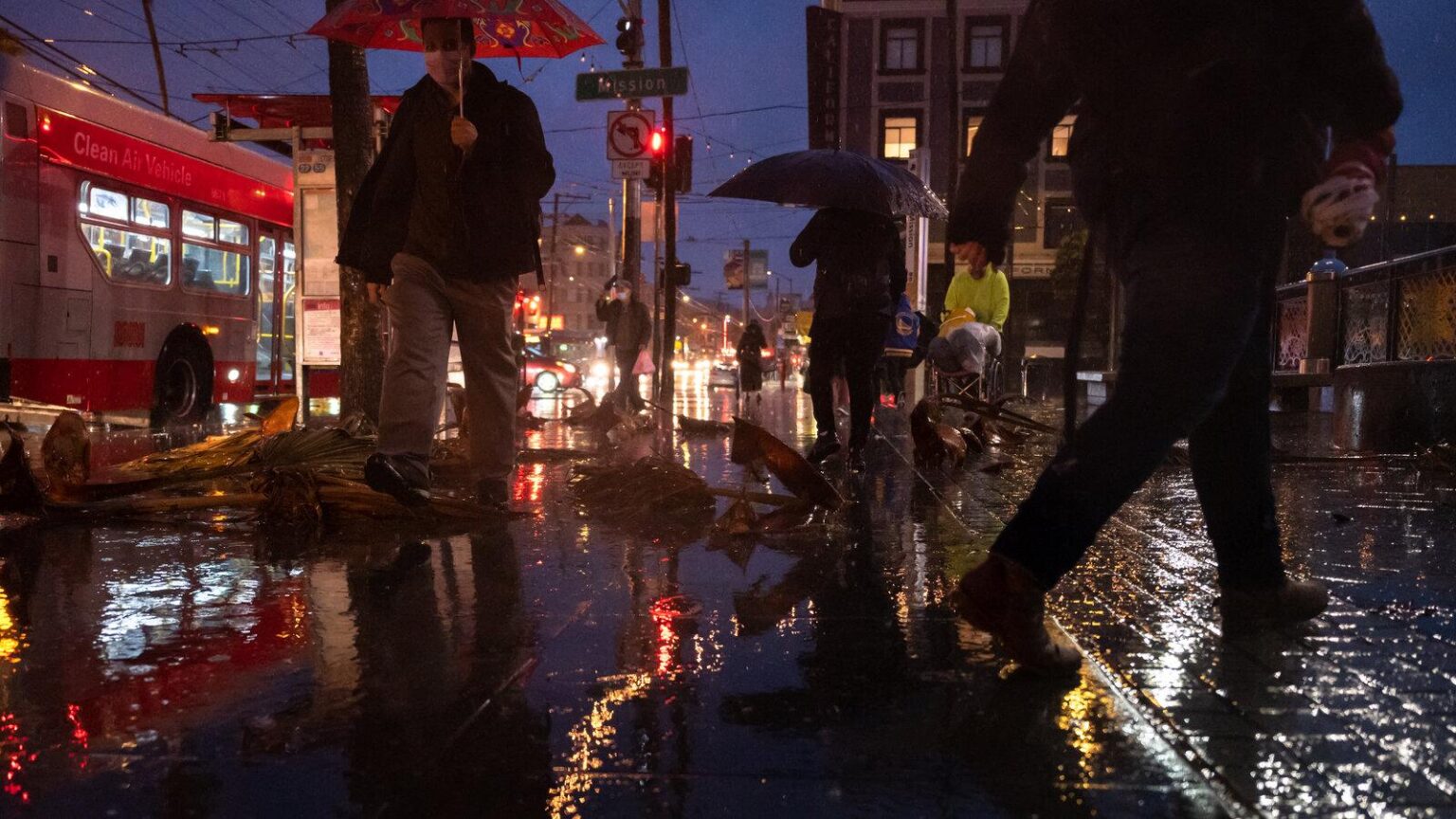 Chaotic storm in California brings tornado, snow and mudslide risk – USA Today