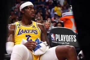 Lakers Notes: Huge Injury Update, Steve Nash Questions LA Move, Time for LeBron James Trade? – Sports Illustrated
