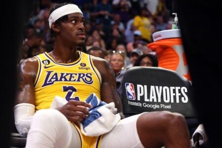 Lakers Notes: Huge Injury Update, Steve Nash Questions LA Move, Time for LeBron James Trade? – Sports Illustrated