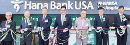 Hana cuts ribbon on U.S. subsidiary’s branch in Los Angeles – Korea JoongAng Daily