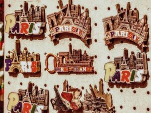 Trump, Sheinbaum extend mutual invitations for visits after Washington meeting. – Los Angeles Times