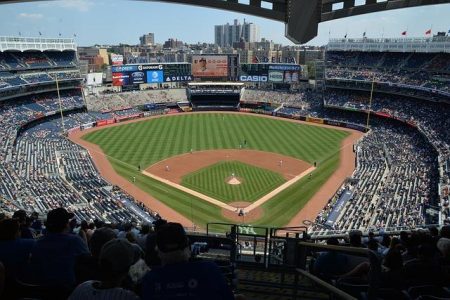 Orel Hershiser, Luis Gonzalez Join NBC MLB Opening Day Coverage – Front Office Sports