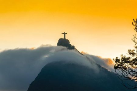 I left LA and moved to Rio. My rent is half, and my life is better. – Business Insider