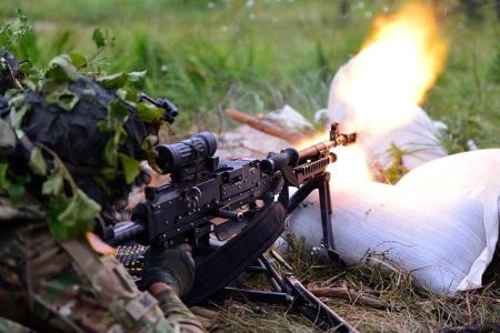 US Marines probe firing of live artillery over California highway – Reuters
