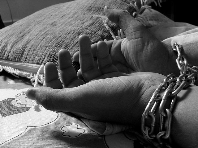 Major LA sweep: 10 arrested in alleged sex‑trafficking operation Authorities arrest 10 people accused of facilitating sex trafficking in Los Angeles – The Guardian