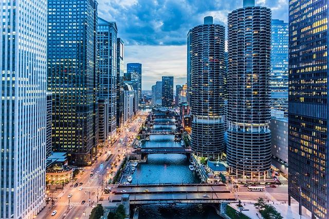 Chicago Mayor Vows to Defy Trump’s ‘Tyranny’ as Federal Troops Prepare to Deploy Preparing for federal troops, Chicago mayor says city will stand up to Trump’s ‘tyranny’ – USA Today